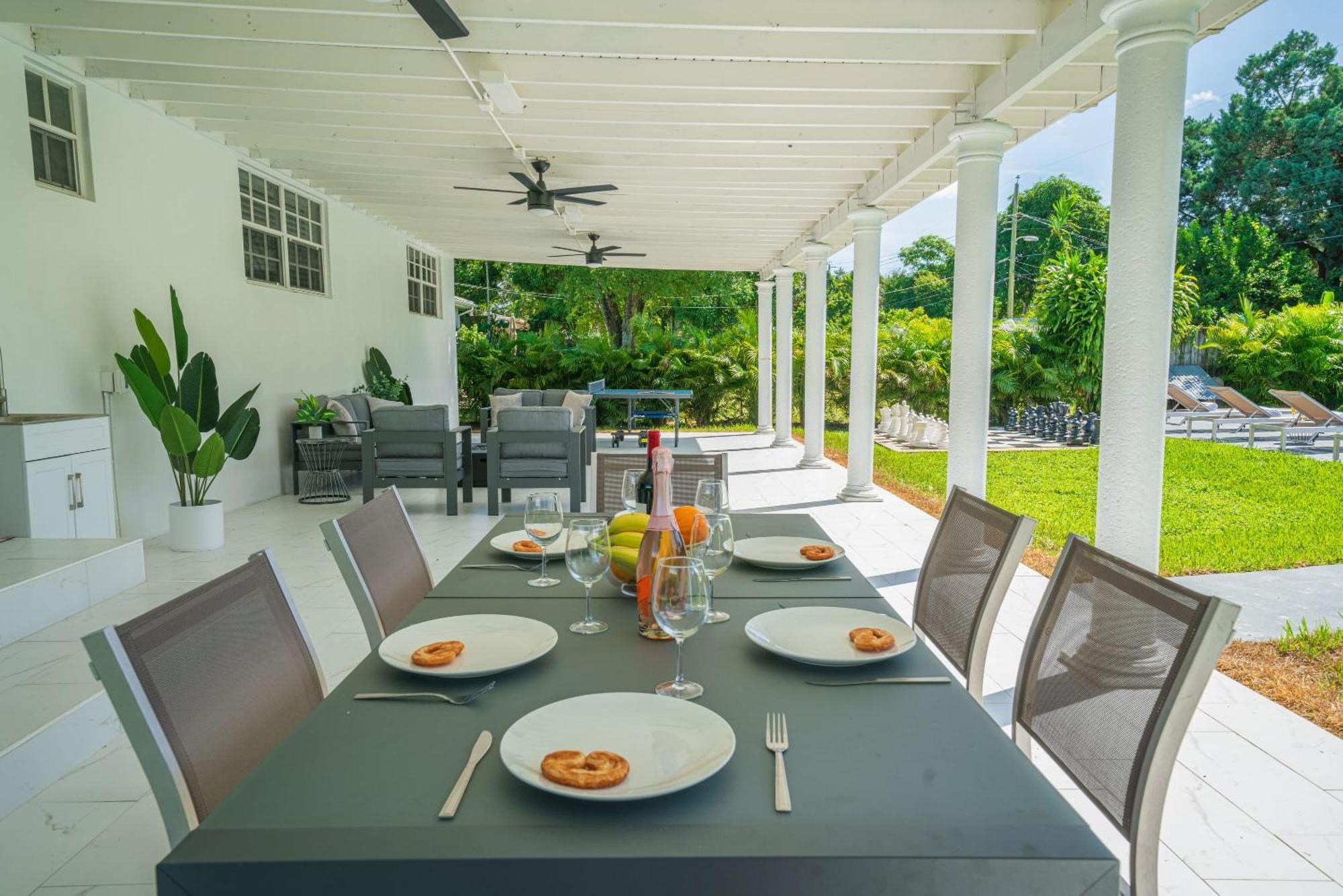 New Tropical Oasis Retreat In Miami Βίλα Εξωτερικό φωτογραφία