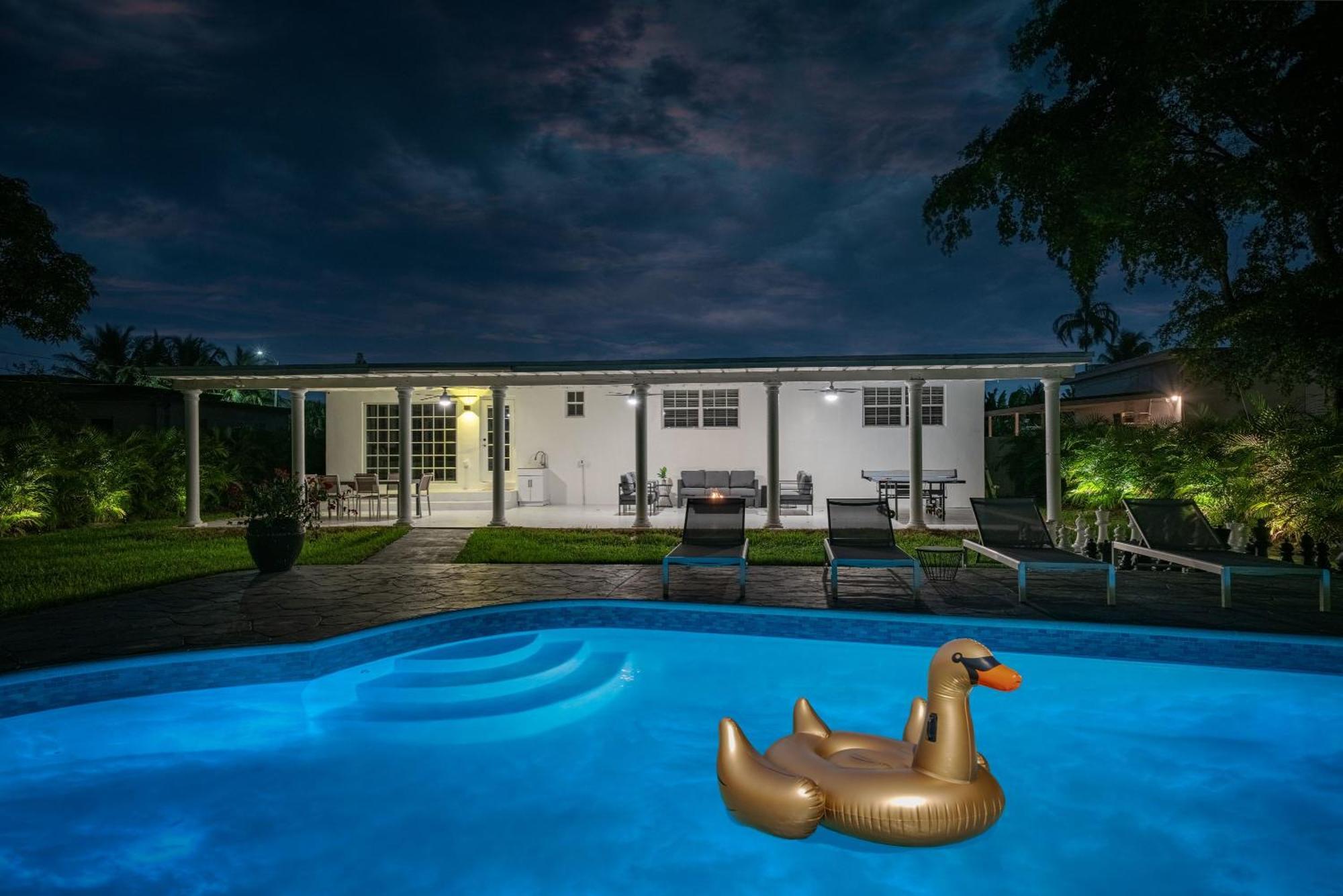 New Tropical Oasis Retreat In Miami Βίλα Εξωτερικό φωτογραφία