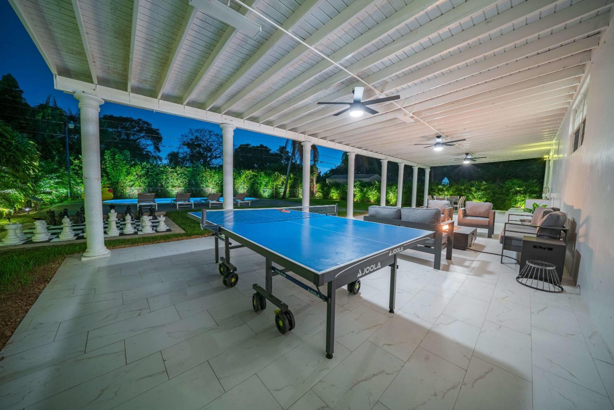 New Tropical Oasis Retreat In Miami Βίλα Εξωτερικό φωτογραφία